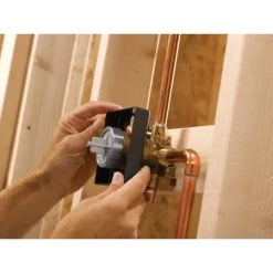 Alternative view of Delta Universal Mixing Rough-In Valve with Service Stops and PEX Crimp Inlets and Universal 1/2" Outlets